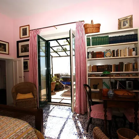 Casa Vecchia *